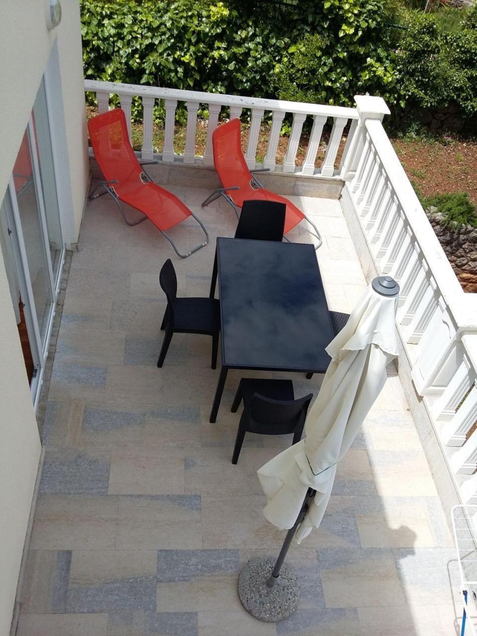 Apartments Mar Малинска Экстерьер фото